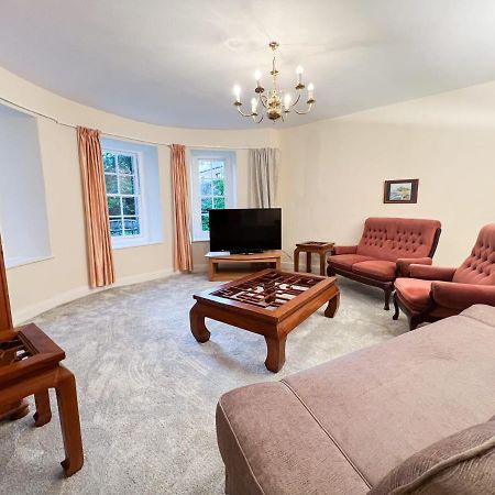 Spacious Flat Sleeps 8 Near Princes Street EDI Eksteriør bilde