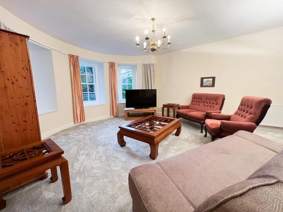 Spacious Flat Sleeps 8 Near Princes Street EDI Eksteriør bilde